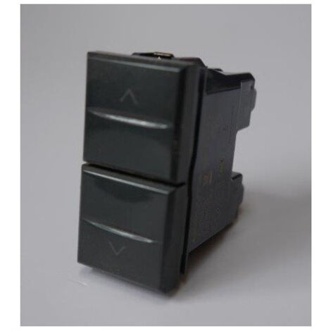 Axolute commuter p 16a - 250 vac double clÉ 1-0-2 hs4027