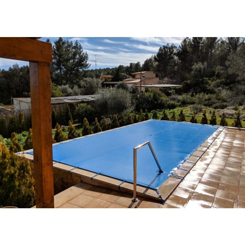 Bâche de protection hivernale pour piscine de 4,5 x 8,5 m plus 15 cm de chaque côté pour ancrage en Bleu (extérieur) / Noir (intérieur)