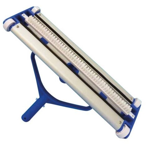 Balai de fond rigide pour nettoyage piscine – Structure robuste – Élimination efficace des débris – Compatible avec tous types de piscines – Poolstyle