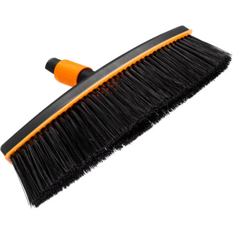 BALAI POUR PATIOS QUIKFIT FISKARS - 1001416 - -