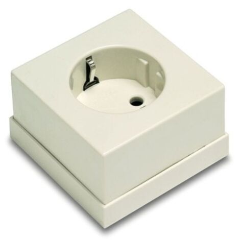 Base elec 65x65x38 tt s/lat 16a-250v sup. pvc bl 5023-b fama