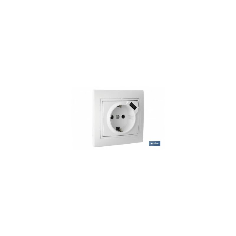 

Base enchufe usb monobloc modpacific 2pmast con obturador 16a 250v 21a 5v
