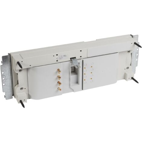BASE VX³ IS 223 4P DPX³ 160 AVEC OU SANS DIFF LEGRAND 404611