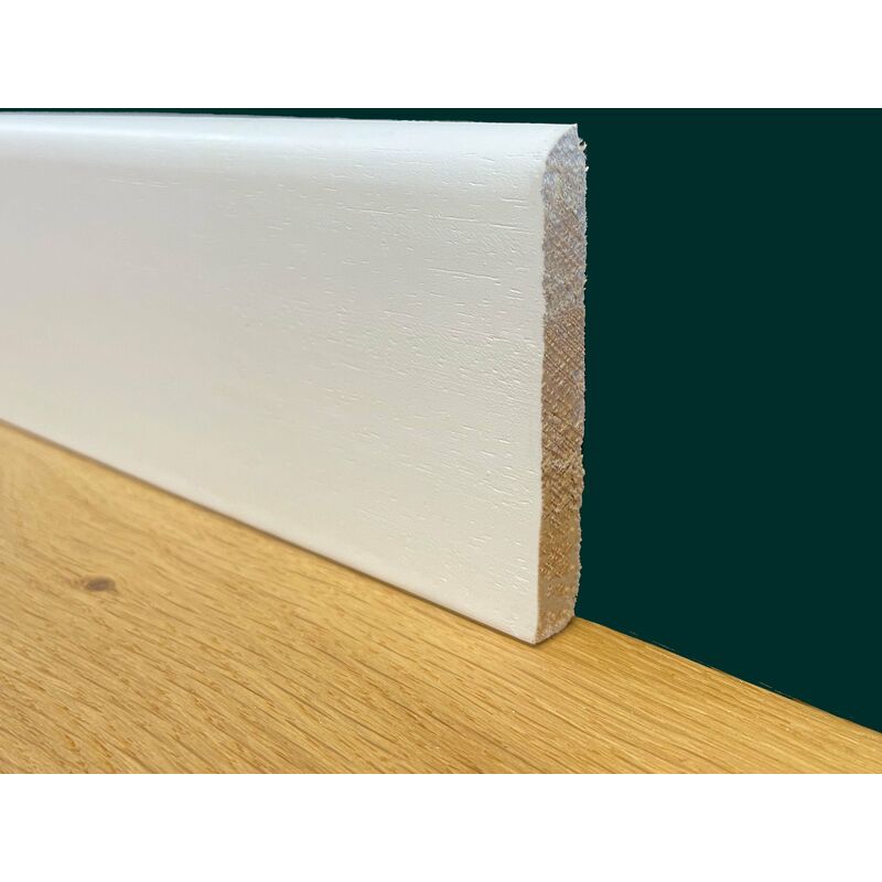 Image of Battiscopa bc laccato bianco in legno massello 70X10 (prezzo al ml)