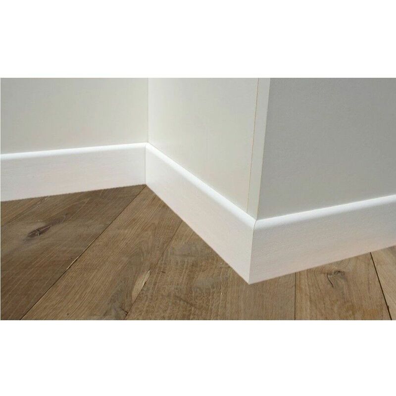 Image of Battiscopa in legno massello laccato bianco spessore mm 8 x 70 prezzo al metro dimensione disponibile: 70 x 8 mm