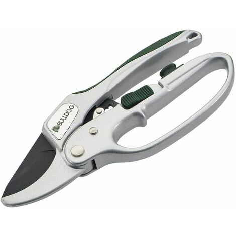 BD31303 Premier Ratchet Pruning Shear BULBD31303