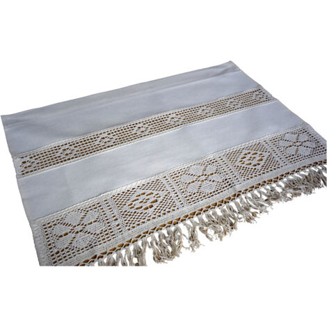 Beige Gardine aus 50/70 Häkelspitze