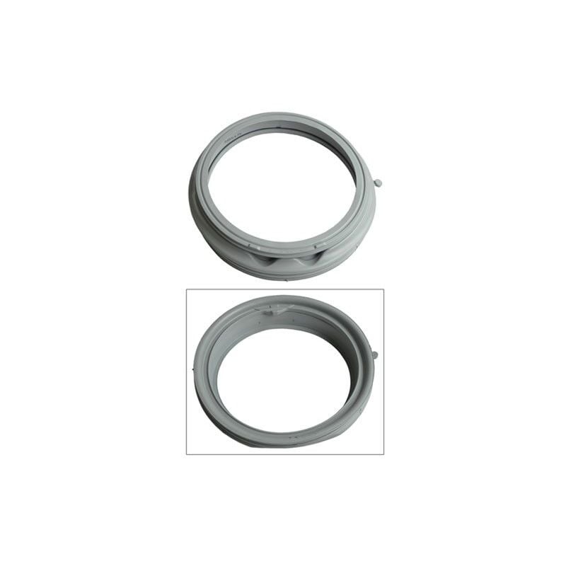 Image of Beko che lava il bracciale oblò