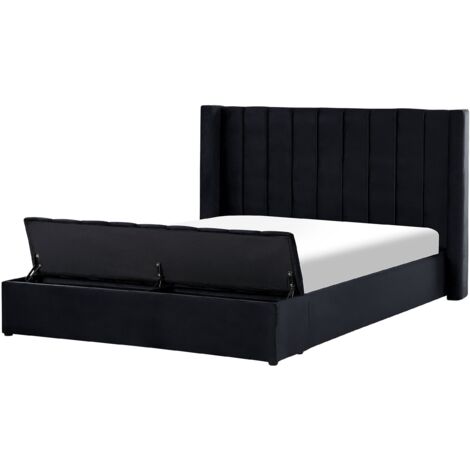 Beliani – Lit double en velours noir avec tête rayée haute – Rangement intégré – 180 x 200 cm – Banc de rangement – 15 lattes fixes