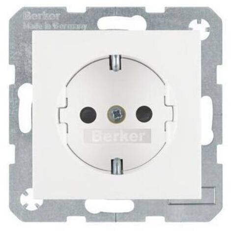 Berker Steckdose SCHUKO mit erhöhtem Berührungs schutz S.1/B.3/B.7 polarweiß matt 47231909