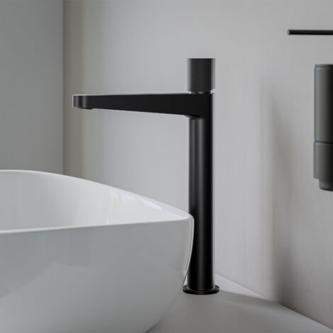 BERNSTEIN - Grifo de lavabo y fregadero de diseño silencioso con aireador economizador de agua - H. 31cm - Negro mate Negro mate