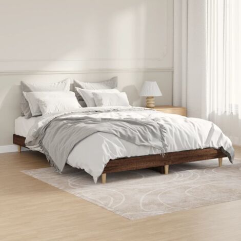 Bettgestell Eiche Braun 135x190 cm aus Holzwerkstoff