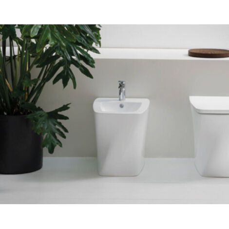 Bidet Hera filomuro cm. 57x38 bianco lucido di Ceramica Azzurra