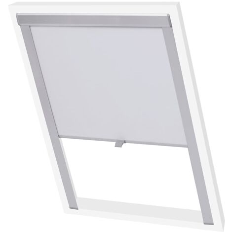 Blackout Roller Blind White UK08
