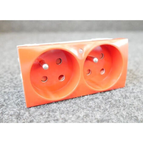Bloc 2 prises 2P+T 16A à detrompage mecanique rouge lumineuses FR antimicrobien 90x45mm ALTIRA