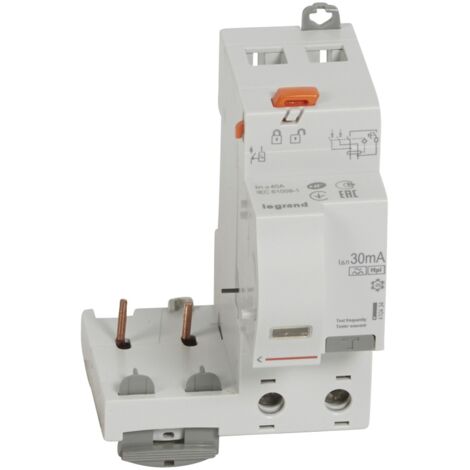 Bloc différentiel adaptable à vis DX³ pour disjoncteur 1 module par pôle 2 Pôles 230V 40A type F 30mA LEGRAND 410434