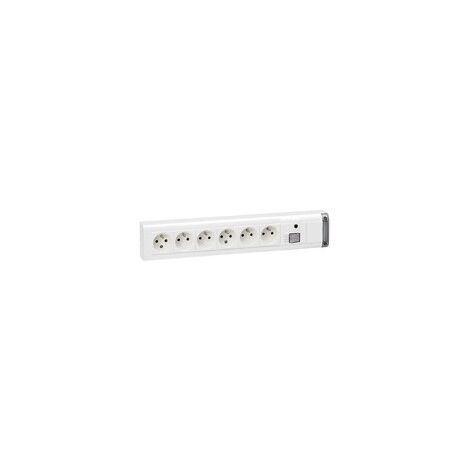 Bloc multiprise fixable interrupteur bipolaire à voyant limiteur d'intensité 16A et 6x2P+T longueur 399mm LEGRAND 050617