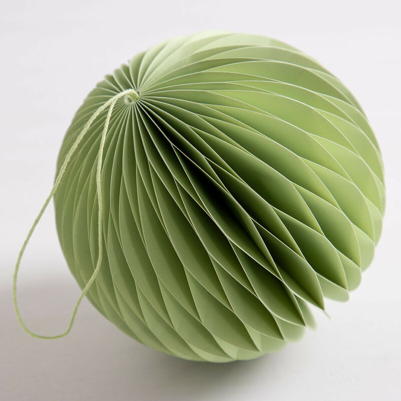 

Bola de Papel Nido de Abeja Migow Verde Oliva - Sklum