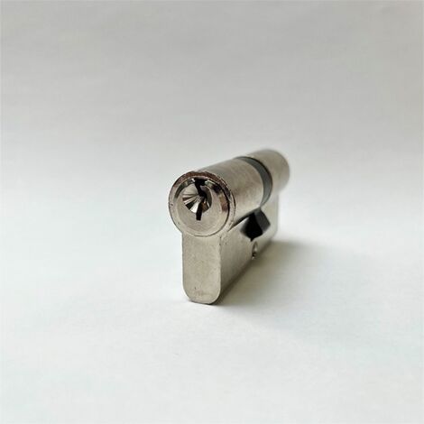 BOMBILLO NIQUEL LC TRIO - 30X40 MM
