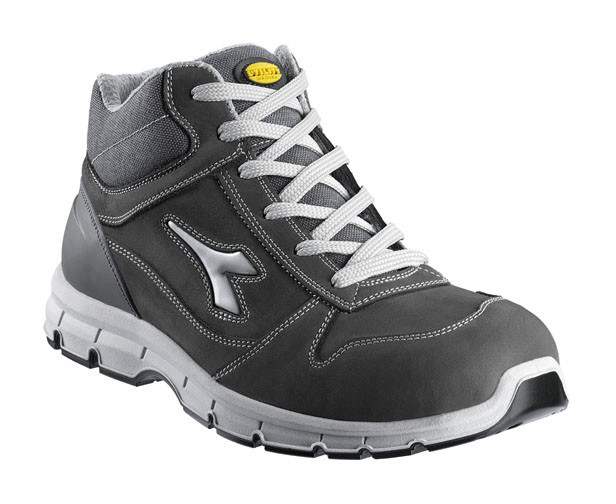 

Bota Piel Nobuck S3 Gris 42 - DIADORA - Run High Src..