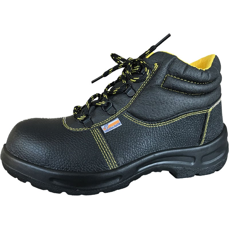 

Bota Classic Negra 46457 S3 Src T-41 - 427134