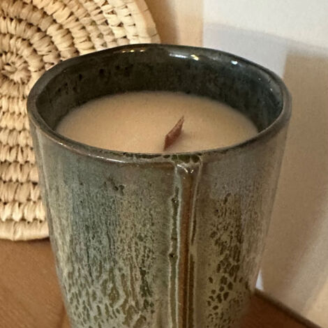 Bougie végétale - Mug Faro vert - fait main - 340gr