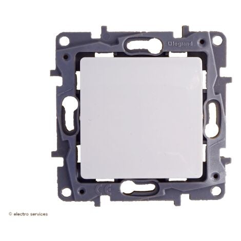 Bouton-poussoir simple NILOÉ NO-NF 6A à vis - LEGRAND - 664705