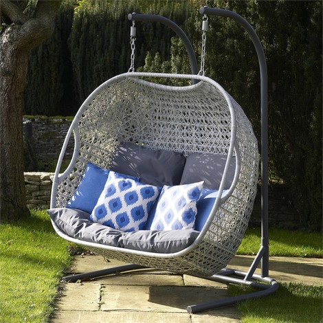 Bramblecrest Monterey Rattan Double Hanging Cocoon Chair