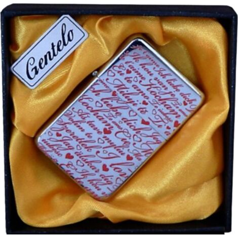 Briquet à essence Gentelo avec l'inscription « Je t'aime » dans un emballage cadeau