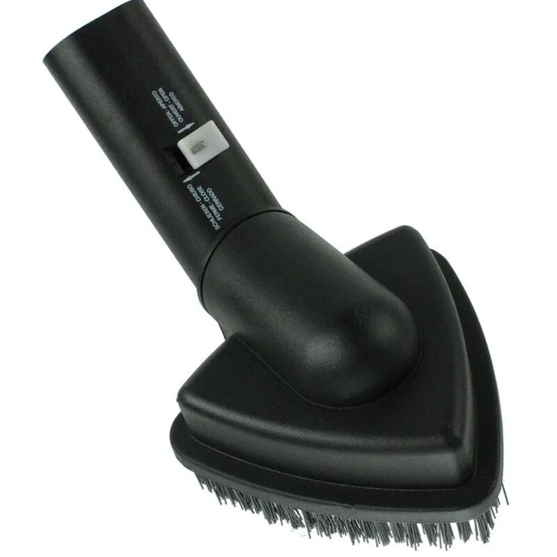 Brosse, embout triangulaire