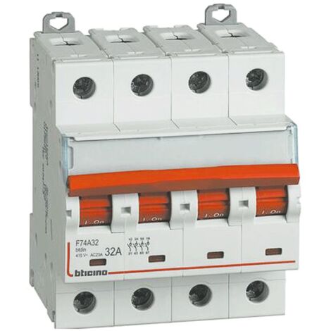 Bticino accessoire sectioneur 4P 32A 4 modules F74A32
