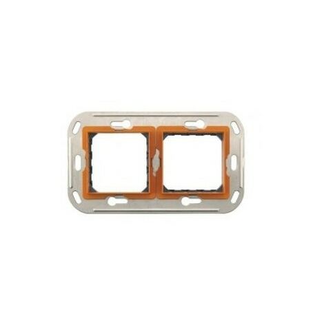 Bticino BT-H4732/2 Support 2x2 modules entraxe 57mm