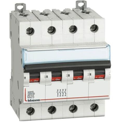 Bticino interruttore magnetotermico 4P D 25A 6kA 4 moduli FN84D25