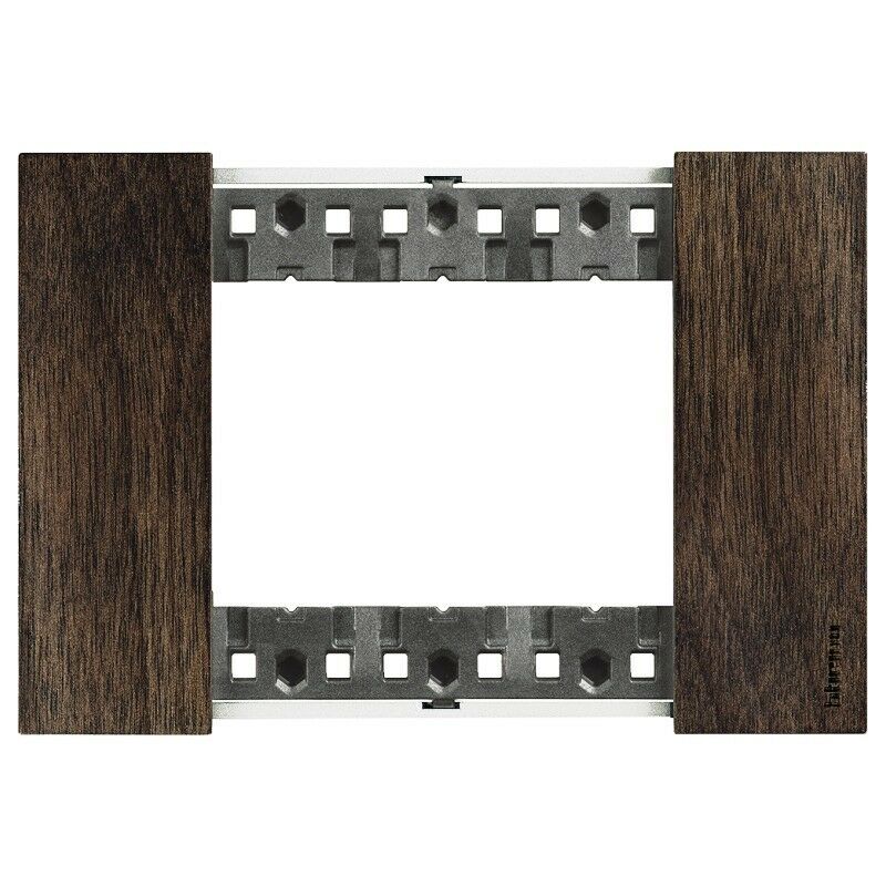 

Marco embellecedor Bticino KA4803LG Living Now 3 modulos Nogal