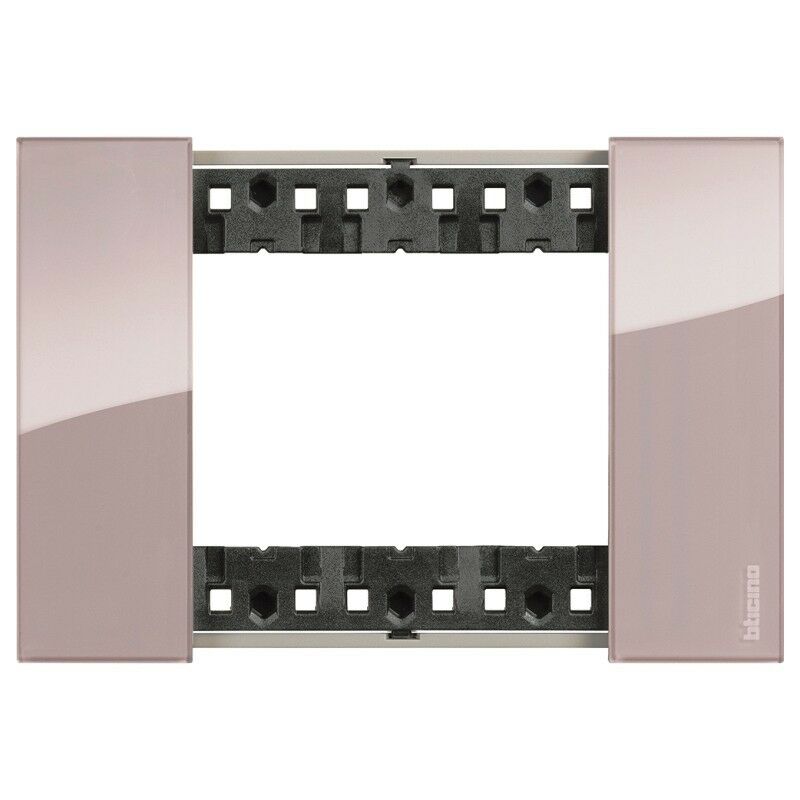 

Marco embellecedor Bticino KA4803DM Living Now 3 modulos Aura