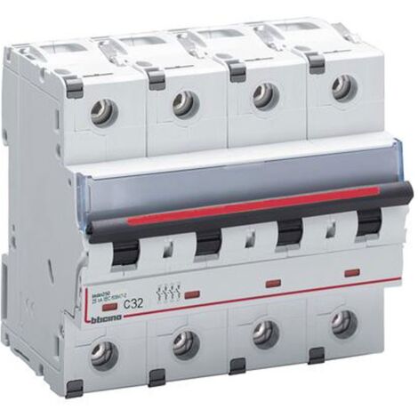 Bticino thermisch-magnetische Schutzschalter 32A 4 Pole 25KA C 6 Module FV84C32