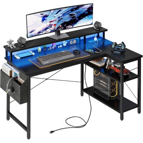 Bureau gaming d'angle noir 120 x 70 cm avec LED et prises