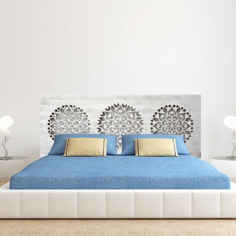 Cabecero de cama en madera Calado, blanco envejecido. Fabricado artesanalmente en España- varios tamaños y colores disponibles. Decorado a Mano- Modelo 161