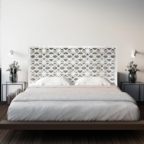 Cabecero de cama en madera Calada, color Blanco envejecido. Fabricado artesanalmente en España- varios tamaños disponibles. Decorado a Mano- Modelo 166