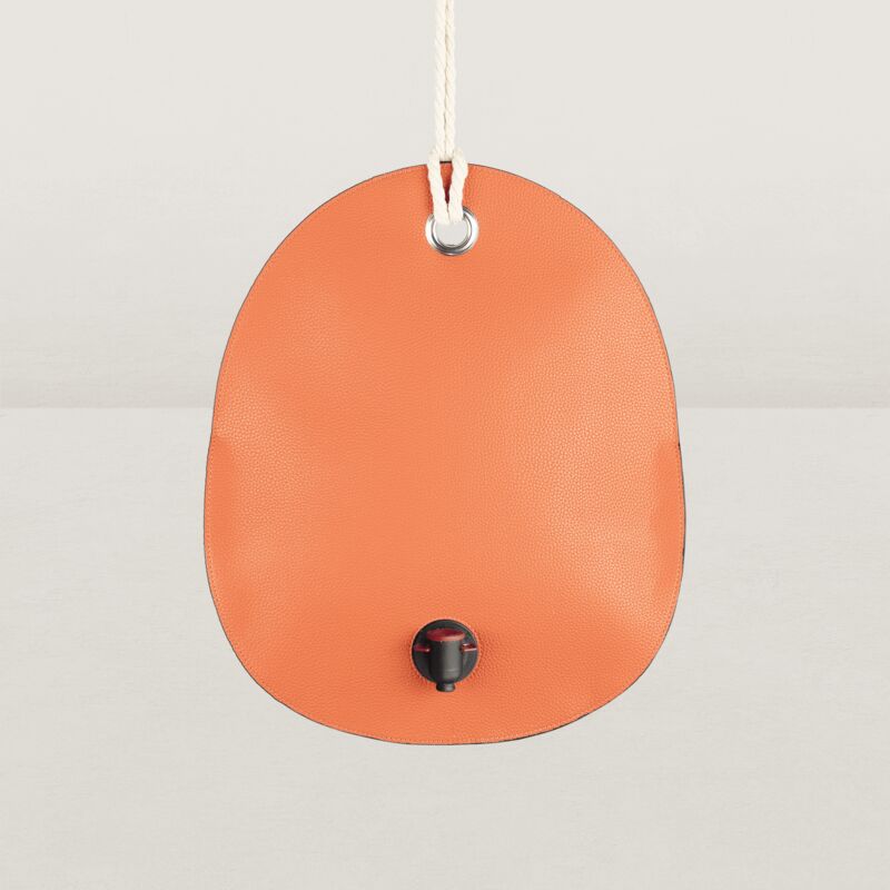 Cache cubi de vin à suspendre