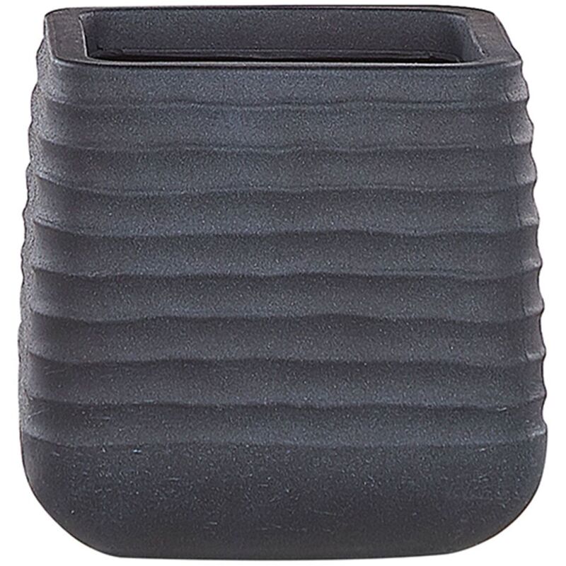 Pot de Fleurs Cache-pot Carré 28x28 cm Noir Matières Résistantes Idéal pour Intérieur et Extérieur au Style Moderne et Scandinave Beliani