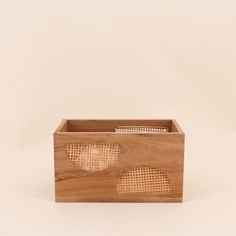 Caisse en bois et rotin 25x15cm Caisse en bois et rotin 25x15cm
