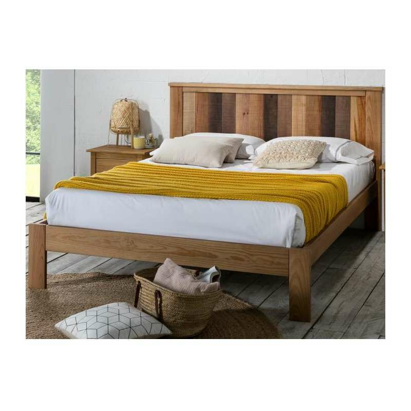 

Cama 135 Maude madera de pino con somier Largo: 197.7 cm Ancho: 153 cm Alto: 100 cm