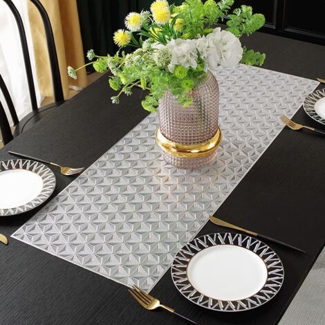 Camino de mesa de PVC calado, mantel individual decorativo antideslizante, mantel individual, decoración para fiestas en casa, cocina, restaurante y bodas (90 cm x 33 cm) (plateado)