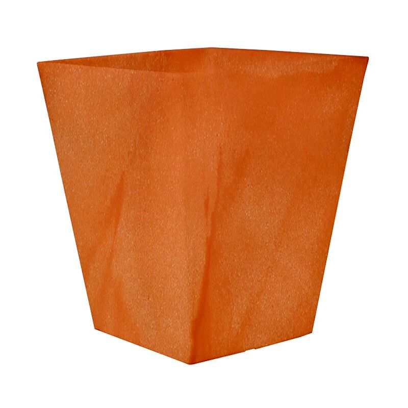 CAMOMILA RUSTICA Jardinière carrée d'intérieur et d'extérieur Pour plantes et fleurs Très résistante au passage du temps. Fabriqué en Polyéthylène en