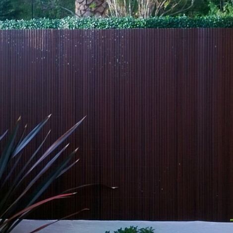 Canisse occultante en PVC imitation noyer 2.50 m - Long 2.50 m, Hauteur 1.80 m