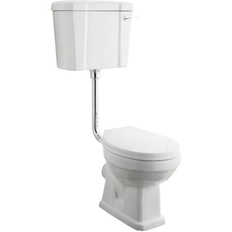 Carlton Low Level Toilet Traditional Pan Cistern Toilet Seat and Lever Flush