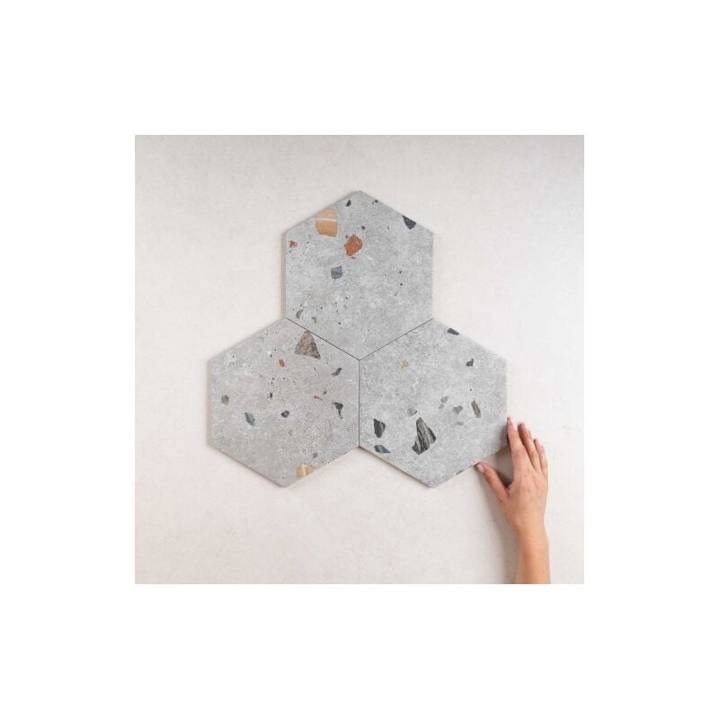 Carrelage Hexagonal Effet Terrazzo Gris sonar Silver 22x25 (1,04m²) - Les Carreaux de Jean