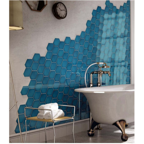 Carrelage mural faïence Scale Benzene (10 couleurs). hexagone déformé 12.4x10.8cm Hexagone déformé 12.4x10.8cm Bleu Profond - Brillant - boît  00789