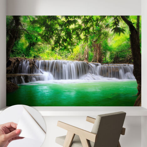Carta da parati autoadesiva - fotomurale - decorazione parete - stile elegante - decorazione casa - Cascata nella foresta 104x70 cm